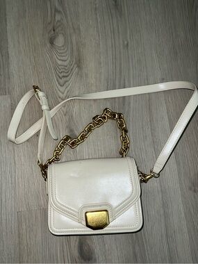 ZARA Cream Crossbody Bag Gold Chain Strap
